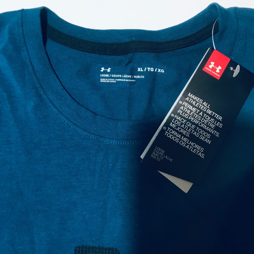NEW )(ARMOUR MENS SHIRT